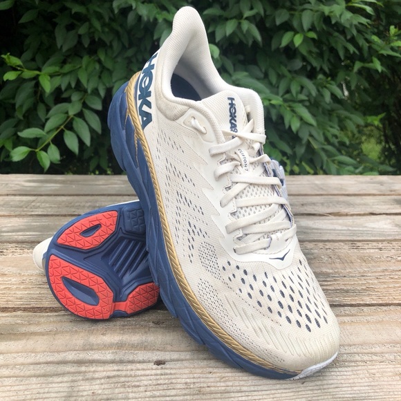 Hoka One One Clifton 7 Running Shoes 